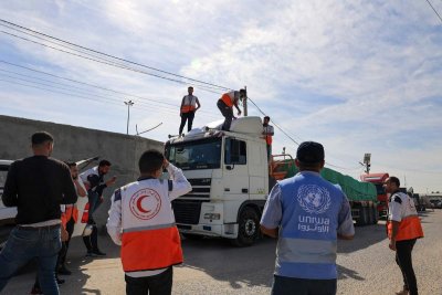 Втори кораб с помощи от Турция за Газа пристигна в Египет