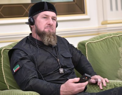Чеченският лидер Рамзан Кадиров заяви че още 3000 негови бойци са готови да заминат