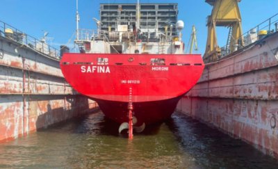Корабът "Вера Су", който вече се казва "Сафина", отплава от Варна