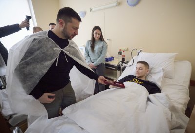 Украинският президент Володимир Зеленски посети Националната специализирана детска болница Охматдит