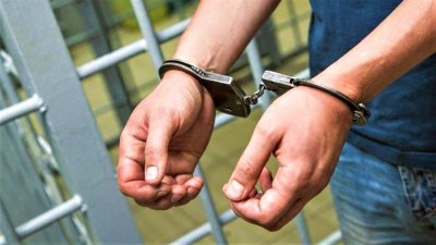 Задържаха двама мъже след скандал между роднини в Ямболско съобщиха от полицията Сигналът