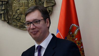 Сръбският президент Александър Вучич обяви ново увеличение на заплатите и