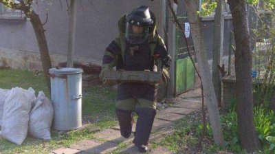 Намериха снаряд в къща в София