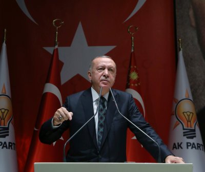 Турският президент иска да говори само с Тръмп
