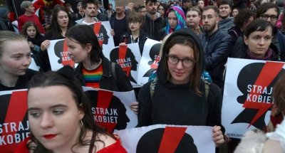Поляците на митинг в защита на сексуалното образование