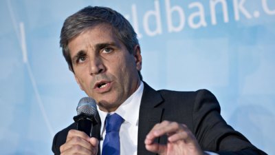 Новото аржентинско правителство ще представи днес плановете си за шокова