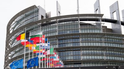 Членовете на Европейския парламент в Страсбург бяха предупредени в четвъртък да