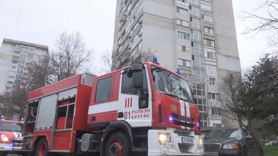 Възрастна жена загина при пожар в Бургас