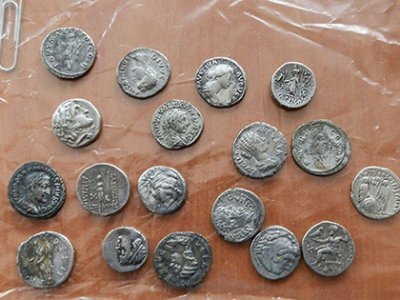 Иззеха антични монети и други предмети с културно историческа стойност в област Търговище