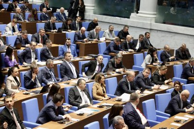 Депутатите гласуваха бюджетите за БНТ БНР и БТА за 2024