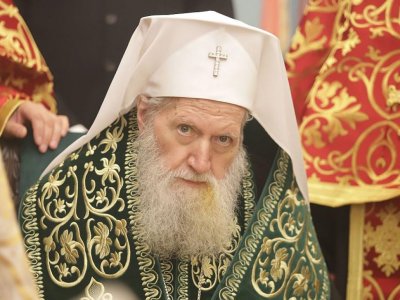 Какво се случва с патриарх Неофит Този въпрос не спира