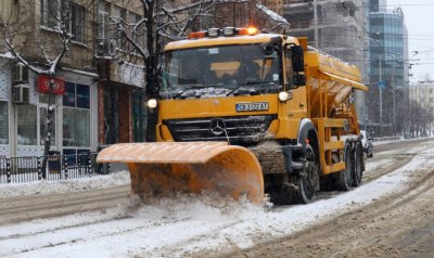 103 снегопочистващи машини работят в момента на територията на Столичната