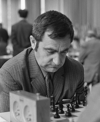 Почина легендарният ни шахматист гросмайстор Никола Пъдевски 