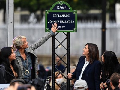 Изложба за Джони Холидей беше открита в Париж