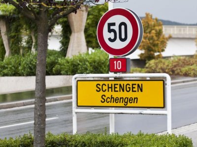 Румъния и България влизат в Шенген по въздух и вода през март