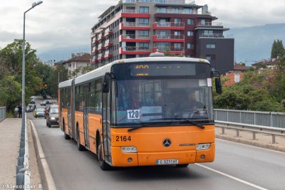 Променя се маршрутът на автобусна линия 120 от 6 януари