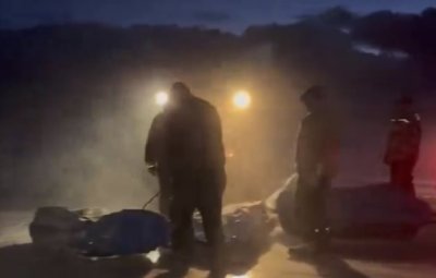 122-ма рибари оцеляха, блокирани върху леден блок в езеро