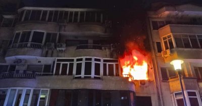 Силен пожар лумна в блок в Пловдив а живеещите в