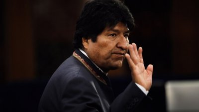 Конституционният съд на Боливия дисквалифицира бившия президент Ево Моралес да се