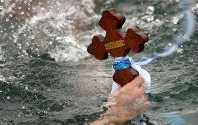 По традиция и тази година ритуалът по спасяване на кръста