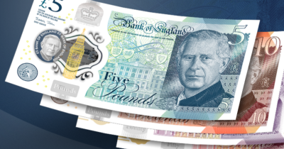 Една от най силните валути в света британската лира ще