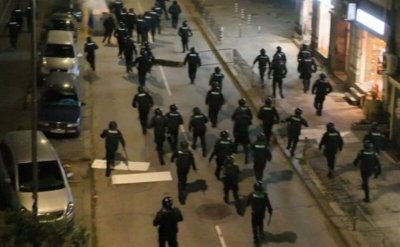 13 са наказаните служители на реда след протеста на футболните