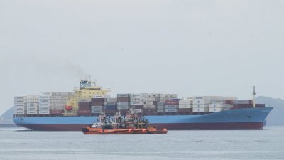 Заради сушата „Мерск“ спира корабите си през Панамския канал