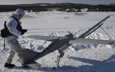 Два дрона удариха горивна база в руския град Орел