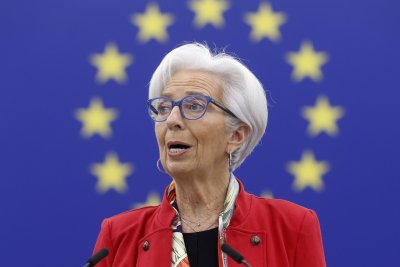 Шефката на Европейската банка: Преизбирането на Тръмп е заплаха за Европа
