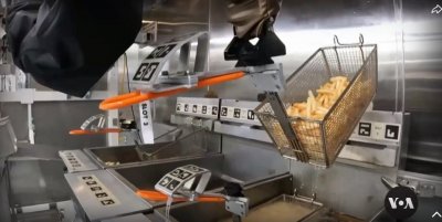 Първият напълно автоматизиран ресторант в света отваря врати в Пасадена