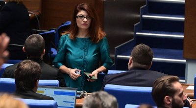 Десислава Атанасова е открит и прям човек неведнъж отстоявал личното