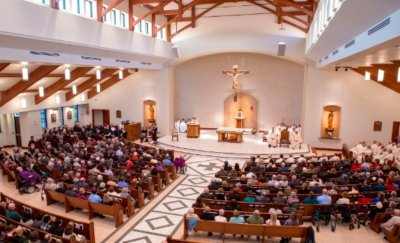 Секс скандал и насилие тресе католическa църква