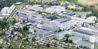 Затваря най-големият завод за слънчеви панели в Европа