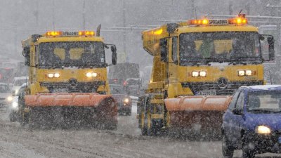 147 снегорина са на терен в София