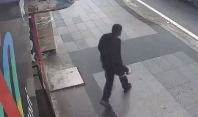 Задържаха мъжа, намушкал с нож случайни минувачи в Истанбул