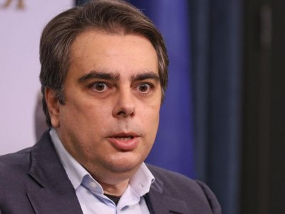 Шеф за ден: Оставиха Асен Василев министър-председател днес