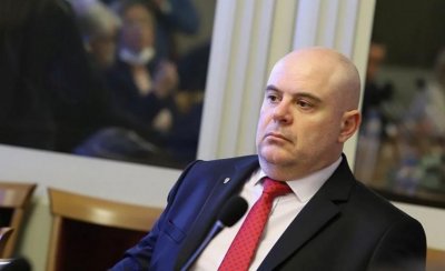 Бившият главен прокурор Иван Гешев избра Бургас за да представи