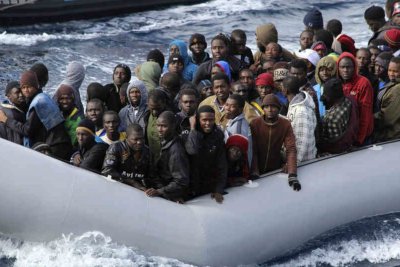 Средиземно море е погълнало близо 100 мигранти от началото на годината