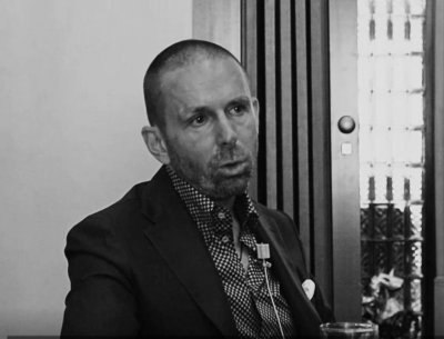 След убийството на Мартин Божанов: Извършват се обиски в имоти в София и околността