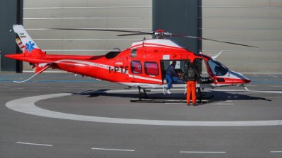 Хеликоптер за спешна помощ докара тежко ранен от пистата в Банско