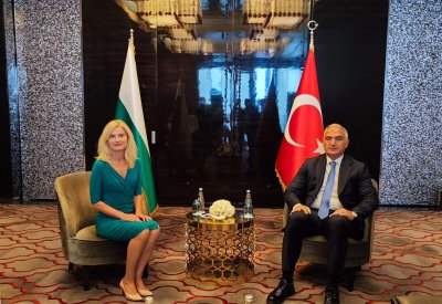 Българските консулски служби в Турция работят не само за сигурността