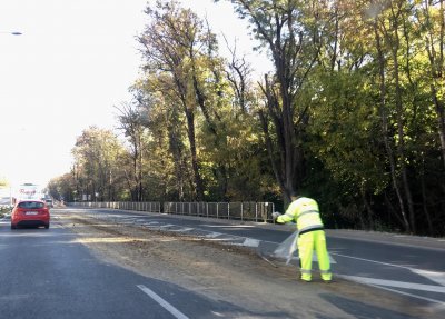 Само в Lupa.bg: Кал с камъни задръстиха "Яворов"