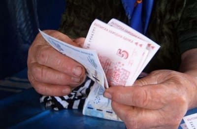 28 613 български пенсионери имат пенсии от над 2000 лева на