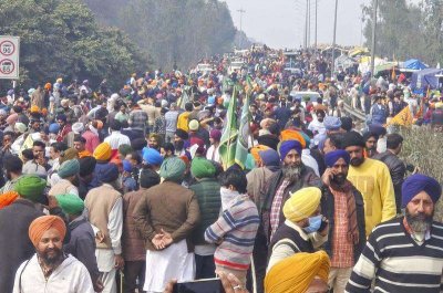 Фермерски протести обхванаха и Индия  Полицията в северните части на страната