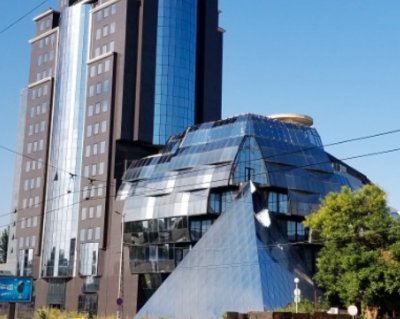 Сграда в Пловдив си донесе прозвището "архитектурно извращение"