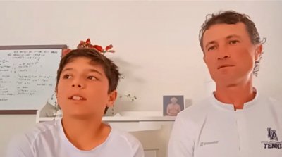 13 годишно българче е хит в световния тенис Тео Давидов живее