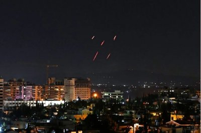 Няколко израелски ракети поразиха жилищна сграда в сирийската столица Дамаск  съобщава