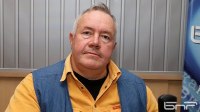 Харалан Александров: Русия може да се превърне във въоръжена с ядрено оръжие Северна Корея
