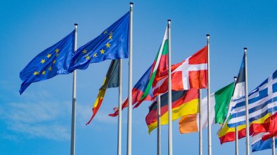 ЕК очаква България да се присъедини към еврозоната скоро