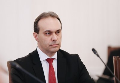 Министърът на отбраната в кабинета Петков Драгомир Заков да бъде
